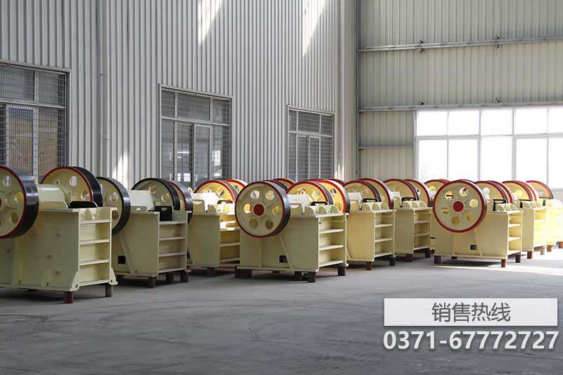 顎式破碎機(jī)動顎材質(zhì)