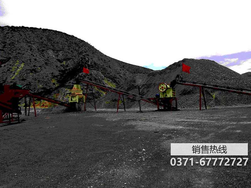 對(duì)輥式破碎機(jī)設(shè)備